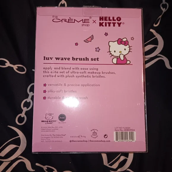Hello Kitty Pink Brush Set by The Crème Shop - Picture 3 of 3